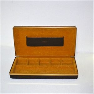 Vintage Melee jewelry case
